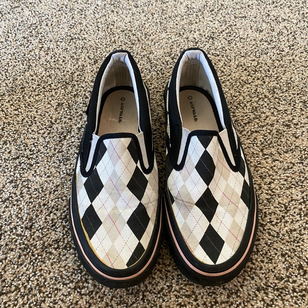 Airwalk shoes